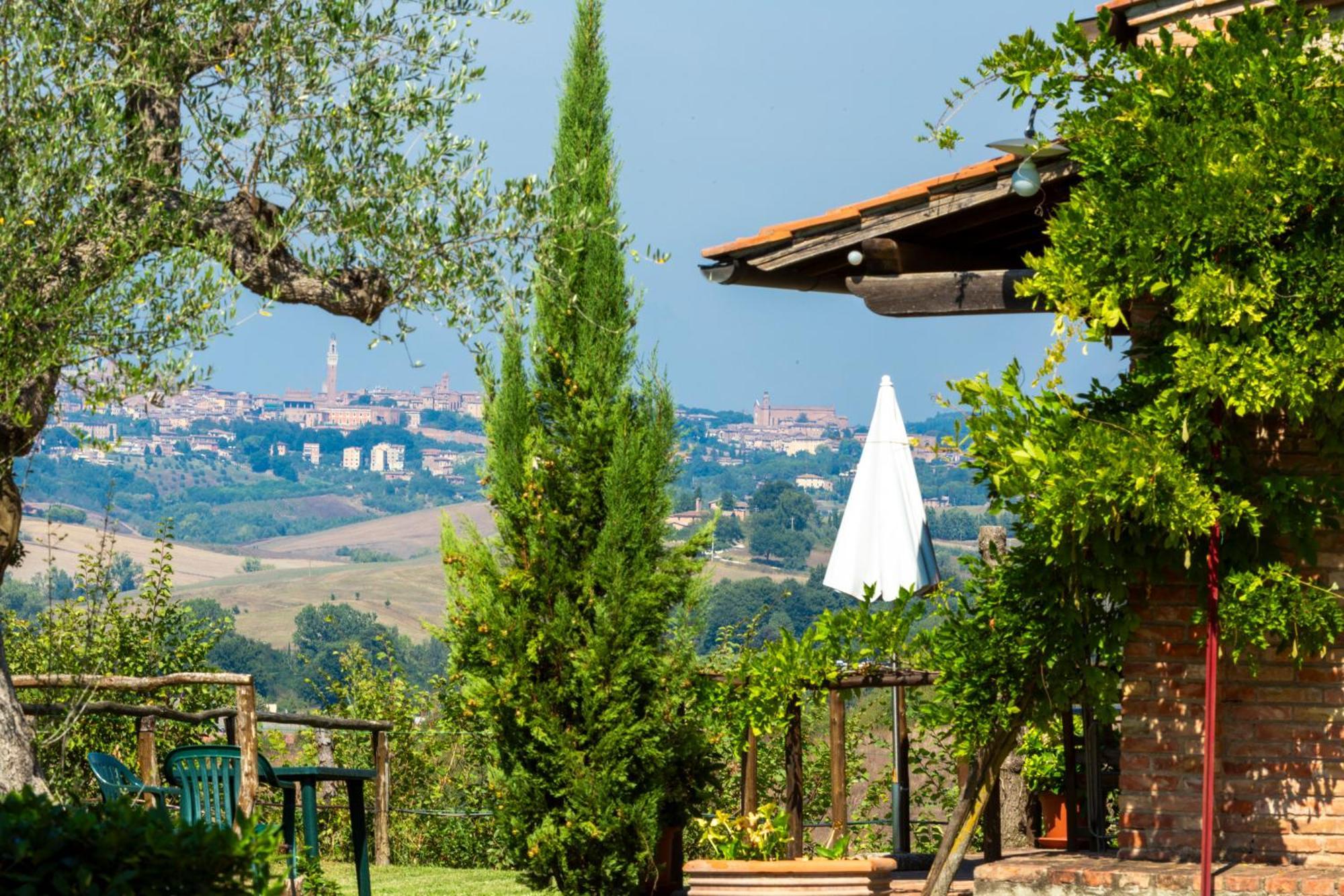 Casavacanze Vesta Isola d'Arbia エクステリア 写真